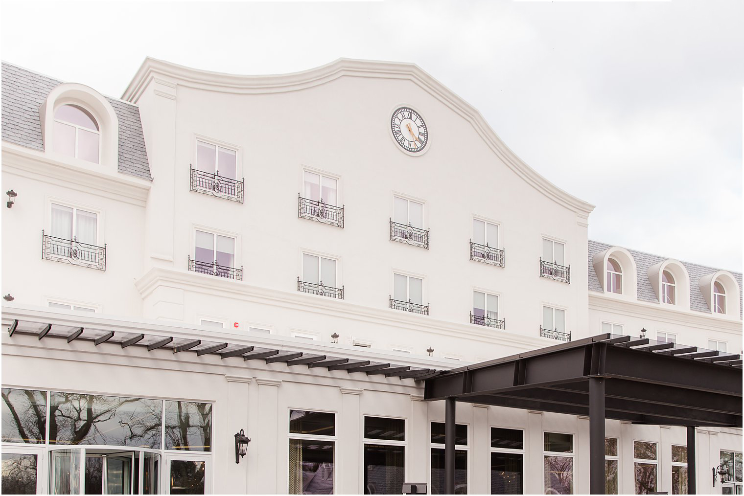 Benefits of getting married at The Chateau Grande Hotel